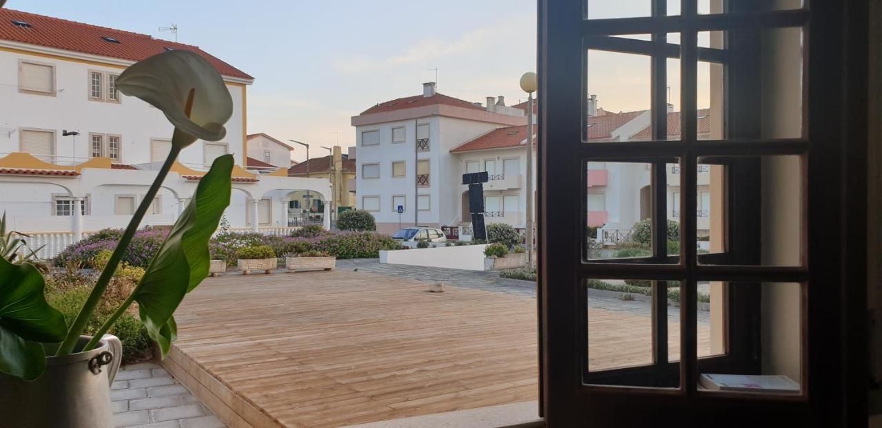 Boa Onda Guesthouse Atouguia Da Baleia Εξωτερικό φωτογραφία
