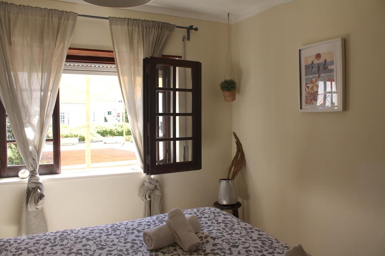 Boa Onda Guesthouse Atouguia Da Baleia Εξωτερικό φωτογραφία