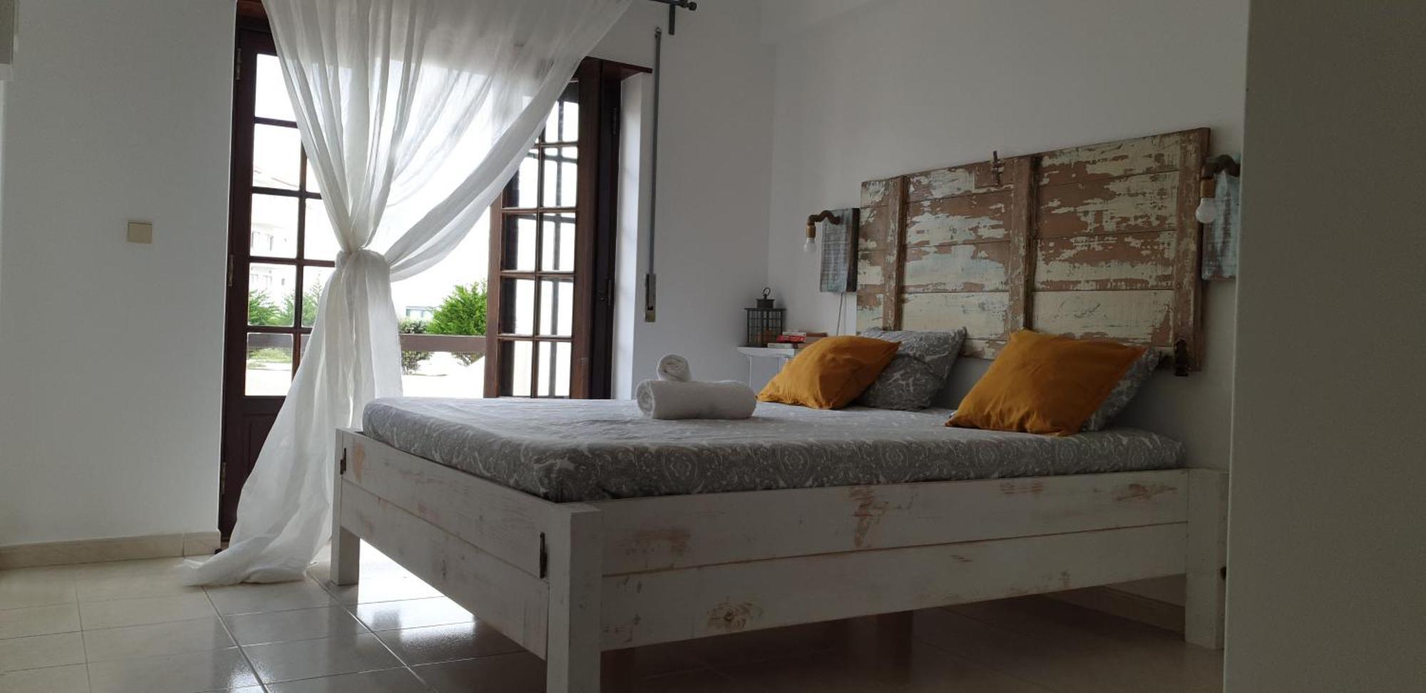 Boa Onda Guesthouse Atouguia Da Baleia Δωμάτιο φωτογραφία